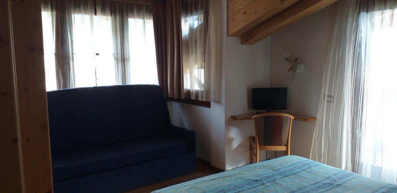 Hotel Villa Fosine Pinzolo Eksteriør billede