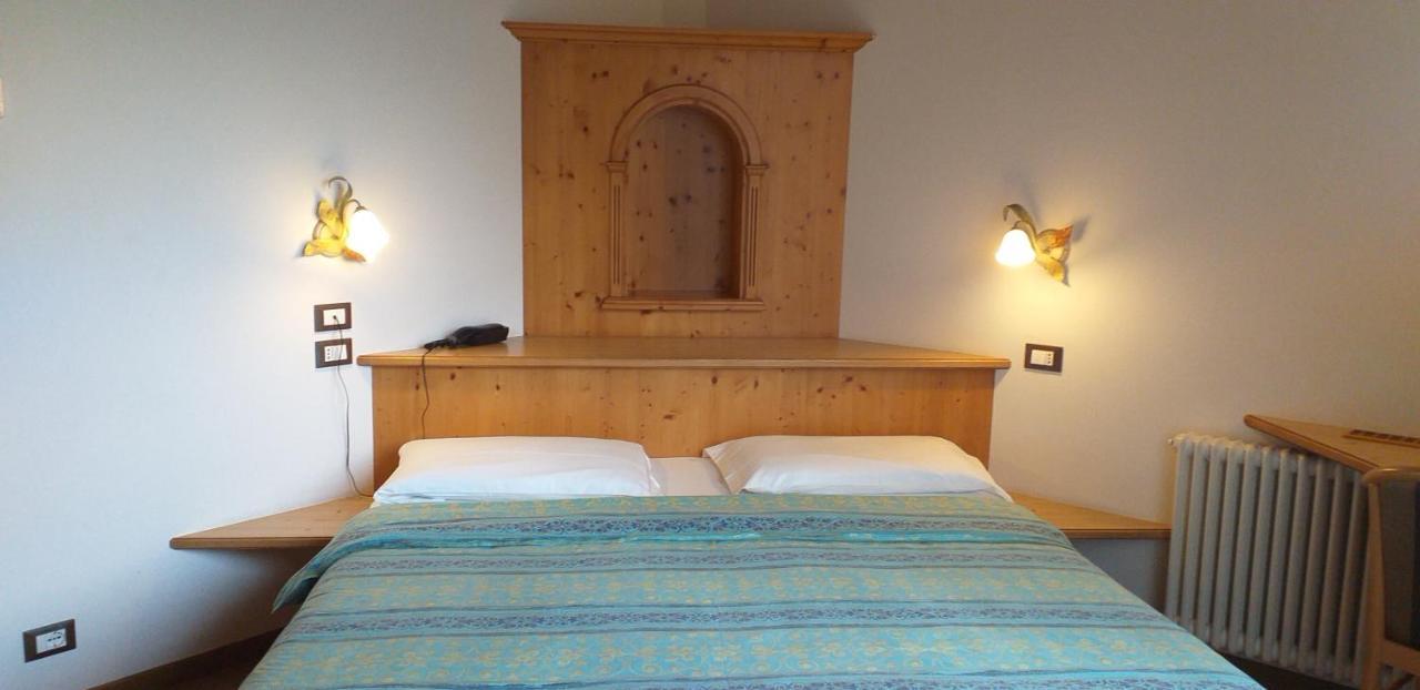 Hotel Villa Fosine Pinzolo Eksteriør billede